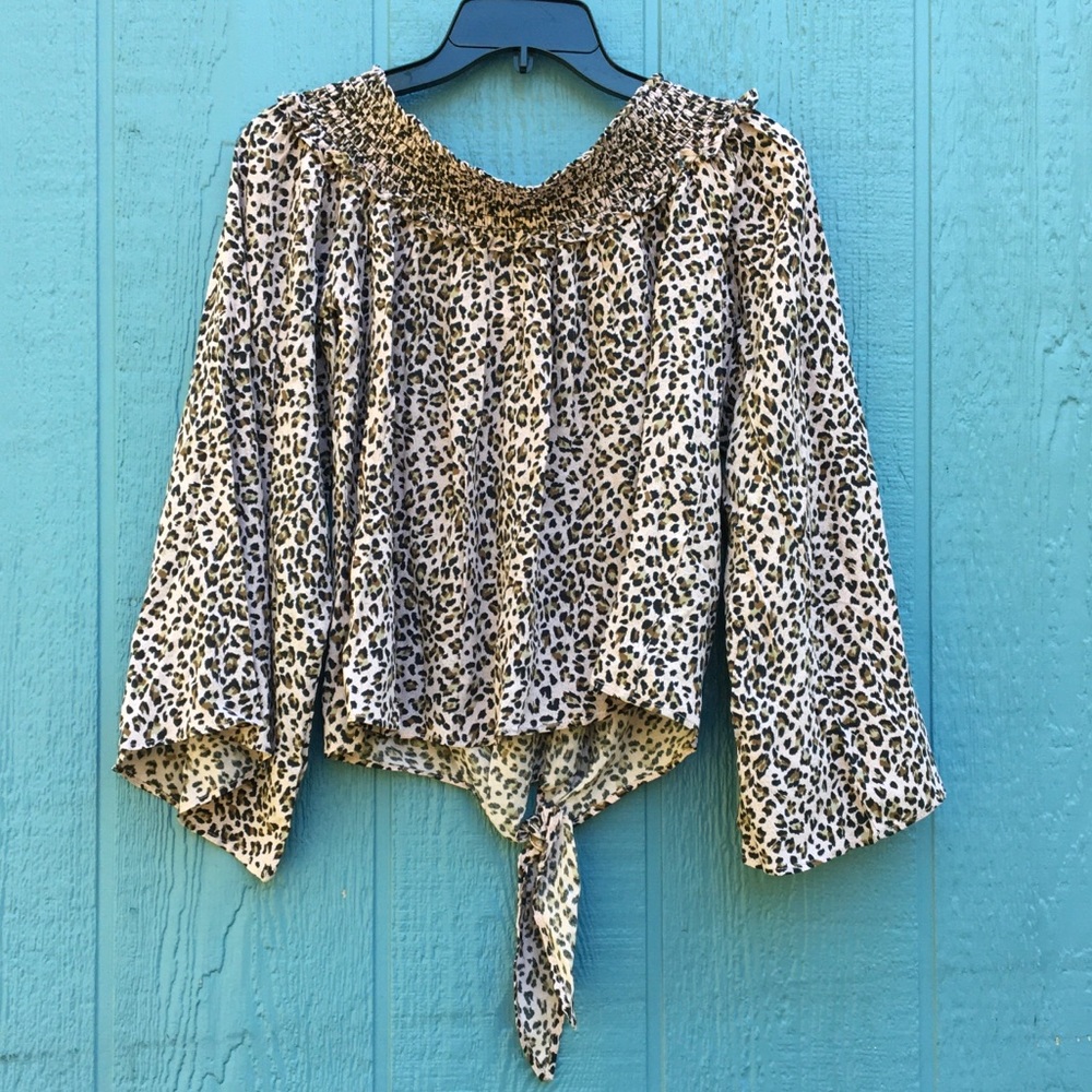 Free People Off Shoulder Cheetah Pink Bell Blouse Top Shirt Leopard Tie Front S - Picture 8 of 8